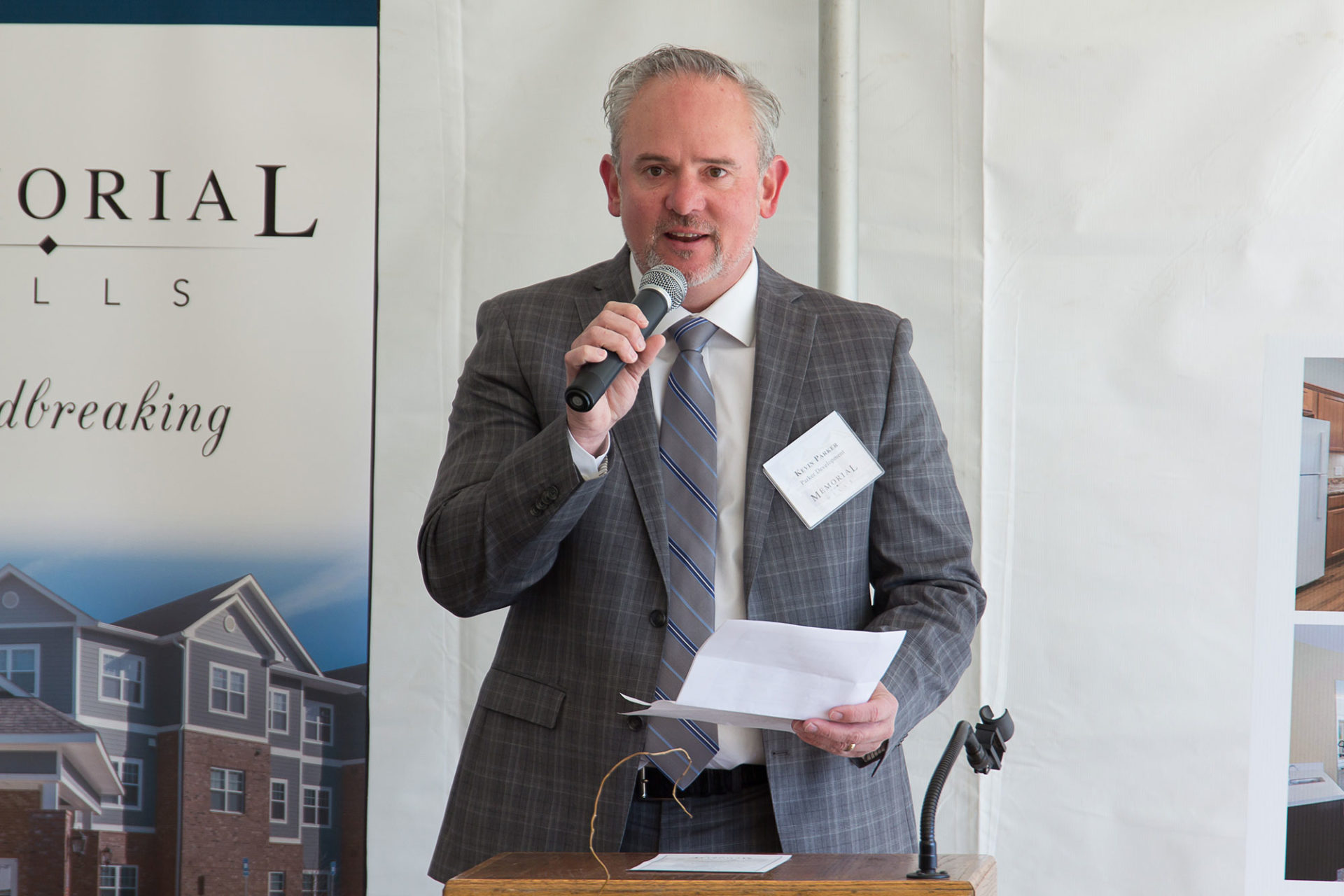 More than 50 community members attended the Memorial Hills Groundbreaking, which included a brief program with remarks by Kevin Parker, President of Parker Development, Fred Osborn, President of Joplin Re-Development Corporation, Lane Roberts, Former Chief Police of Joplin Police Department, and Robert O’Brian, President of the Joplin Area Chamber of Commerce.