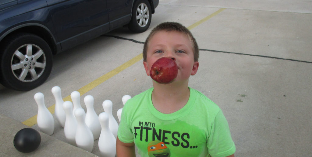 Abbey Orchard, a Fairway Management family community located in Nixa, Missouri, recently hosted a Back-to-School Bash for residents and their families.